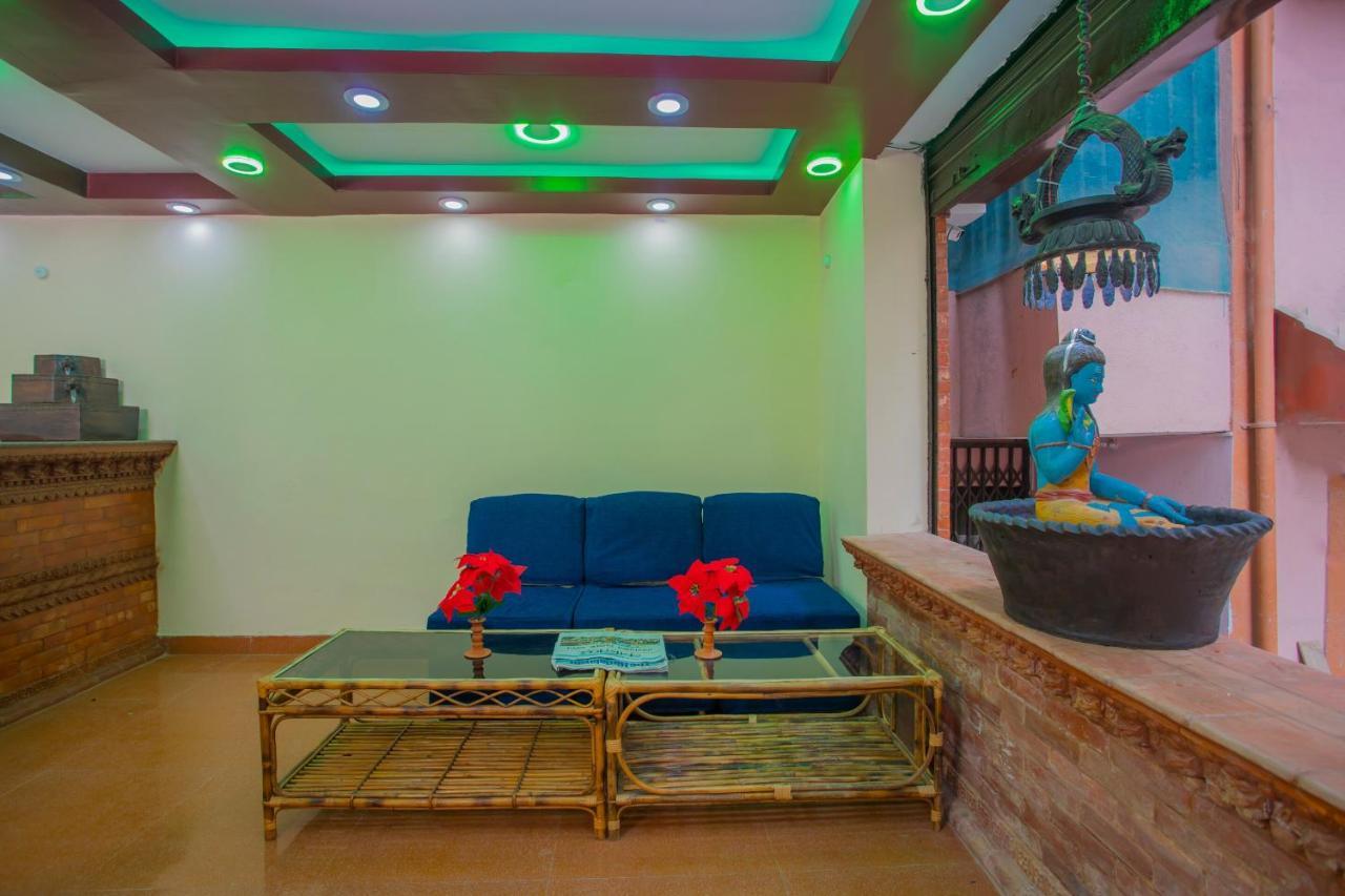 Oyo Hotel Antique Kutty كاتماندو المظهر الخارجي الصورة